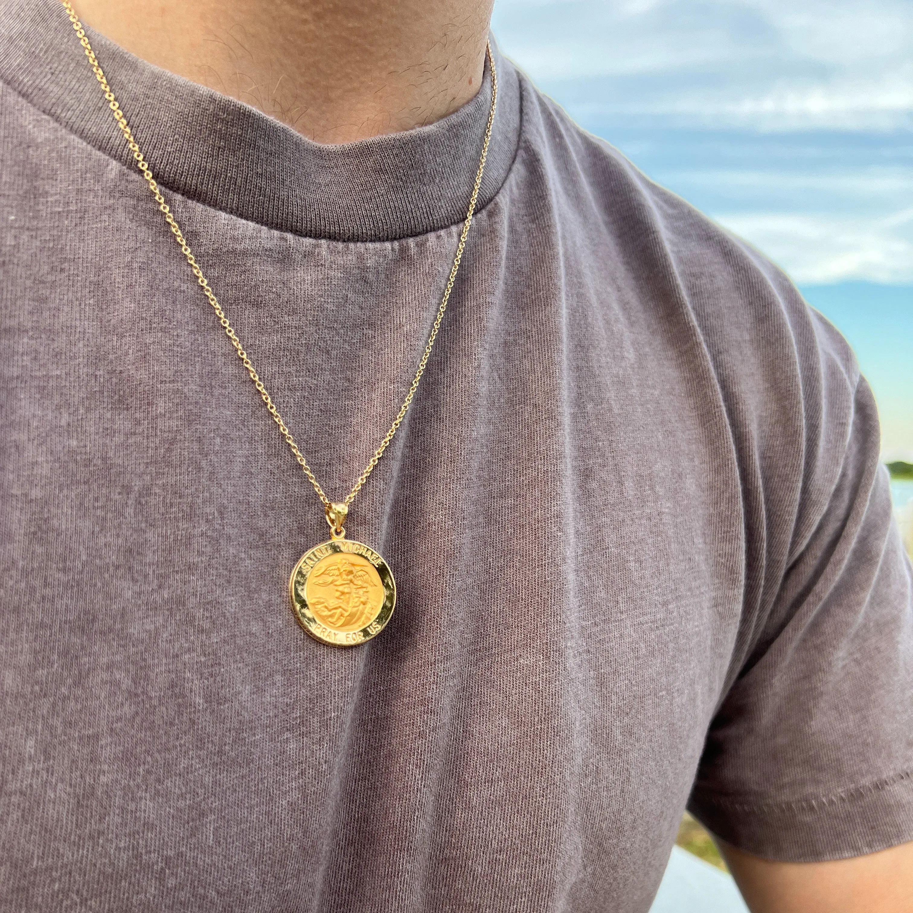 14K GOLD SAINT MICHAEL MEDAL | ROUND