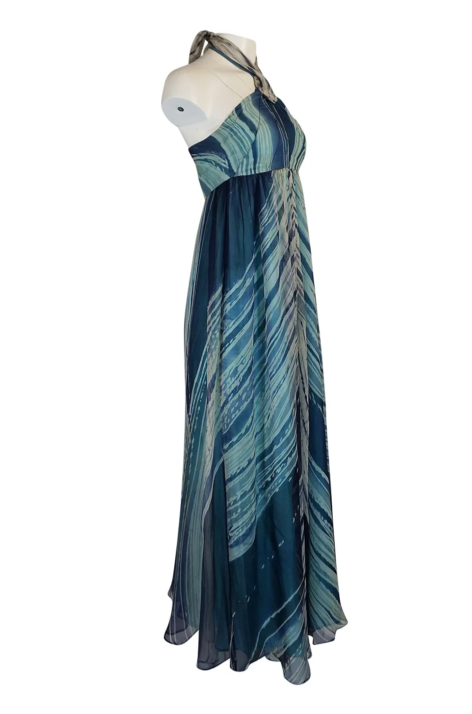 1974 Thea Porter Couture Documented 'Wave' Print Silk Chiffon Backless Dress