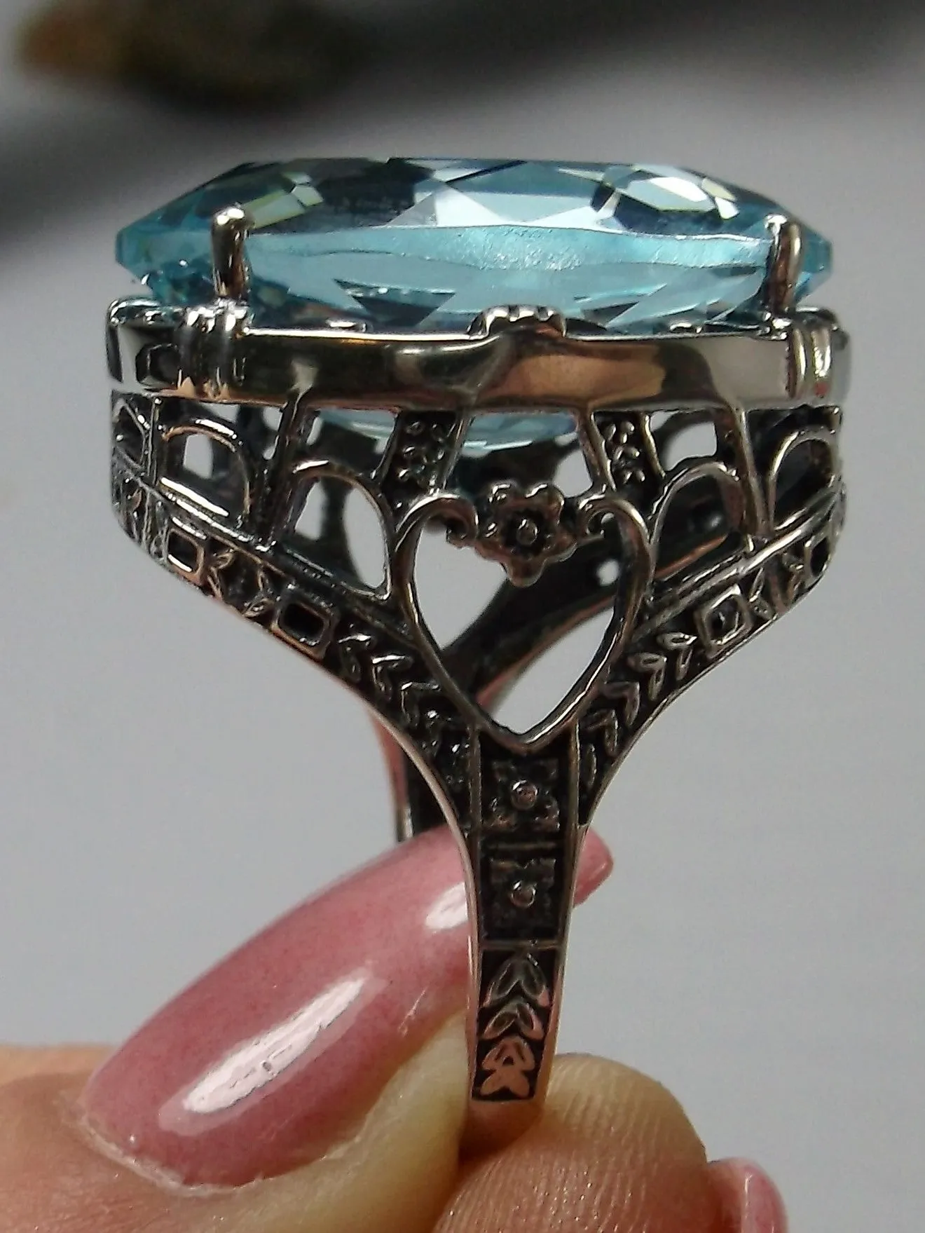 Aquamarine Ring, 24ct Oval Cut Gem, Victorian Jewelry, D76