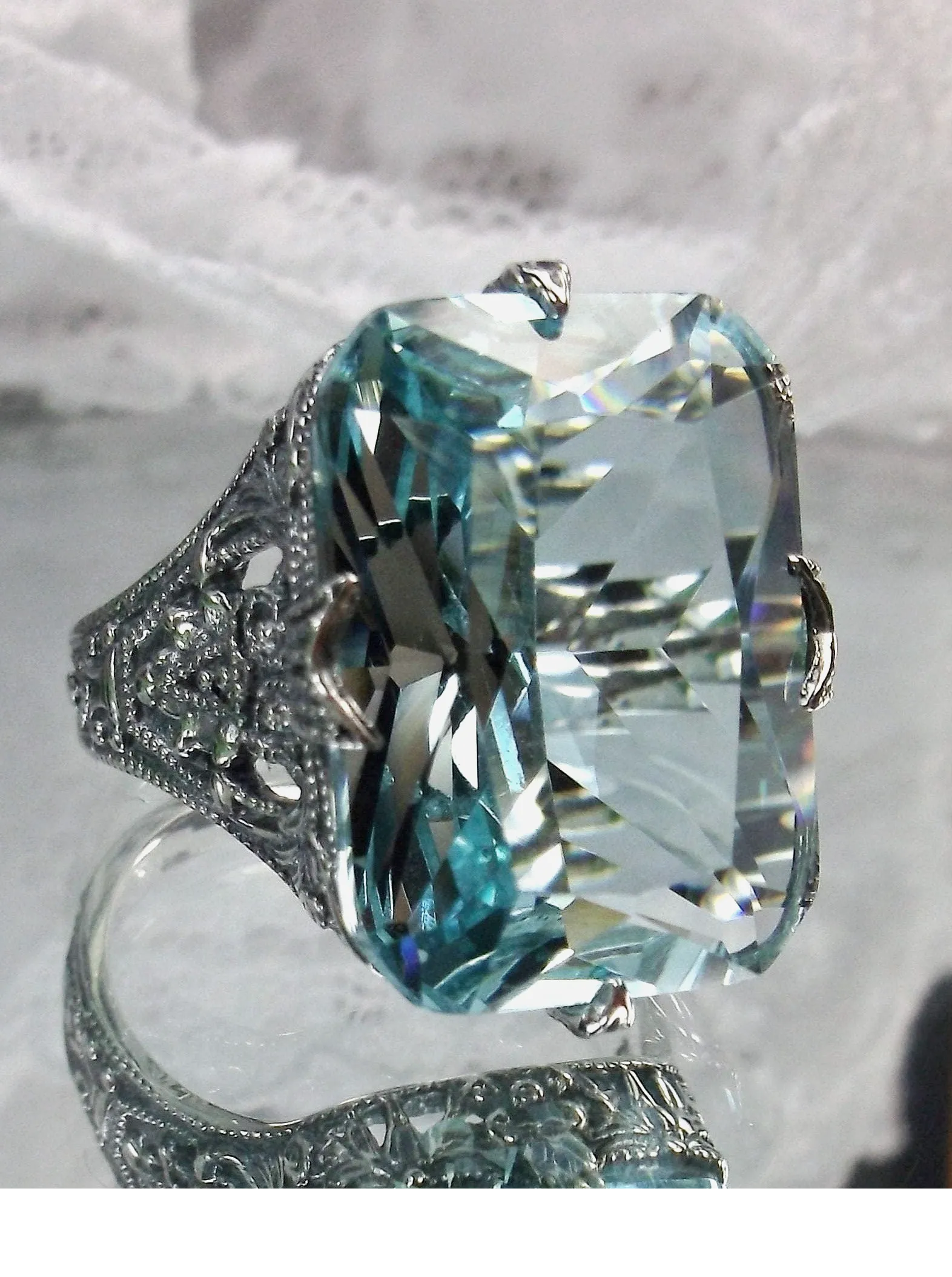 Aquamarine Ring, Size 7, Vintage Jewelry #D202 - Ready to Ship