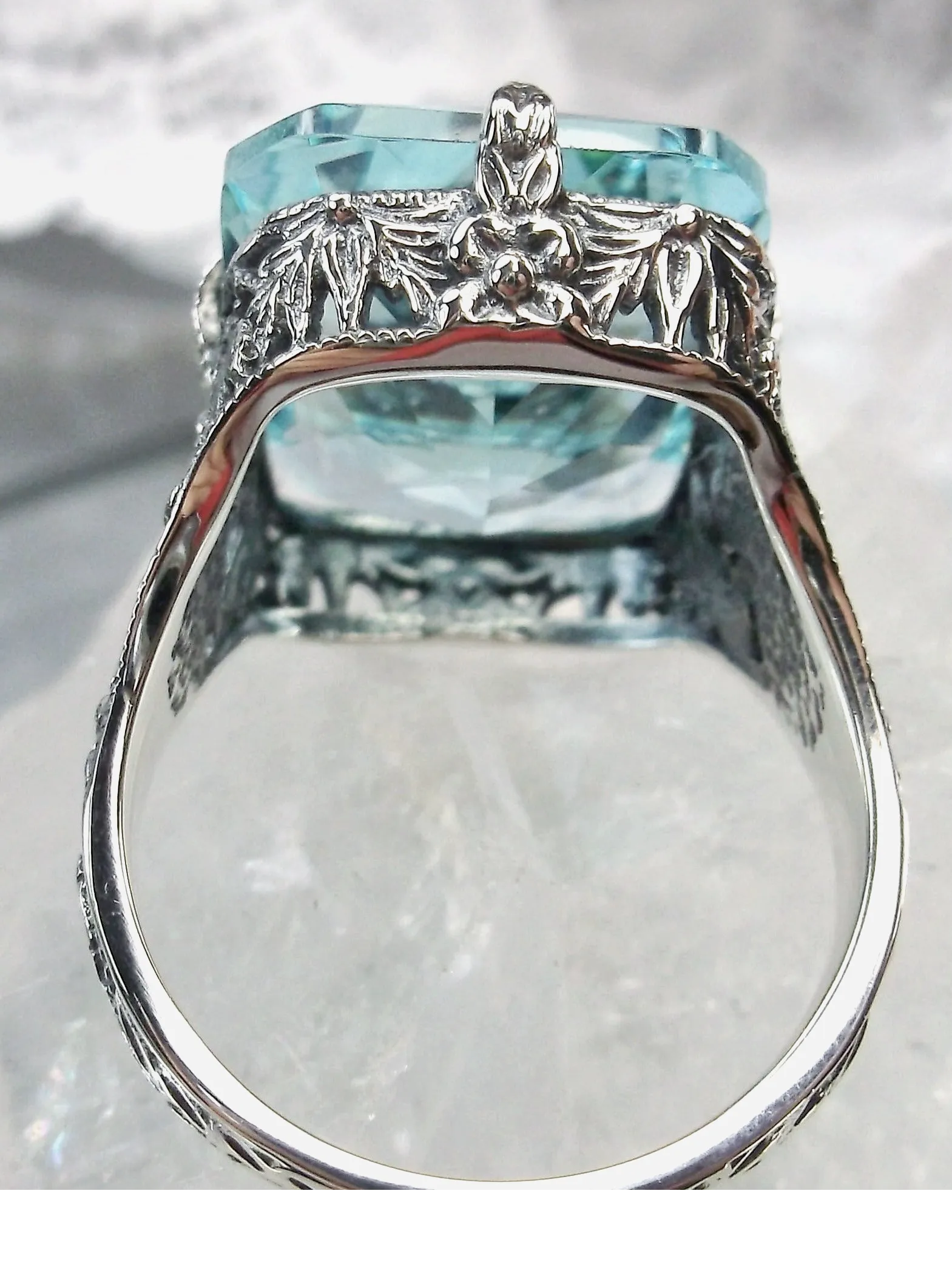 Aquamarine Ring, Size 7, Vintage Jewelry #D202 - Ready to Ship