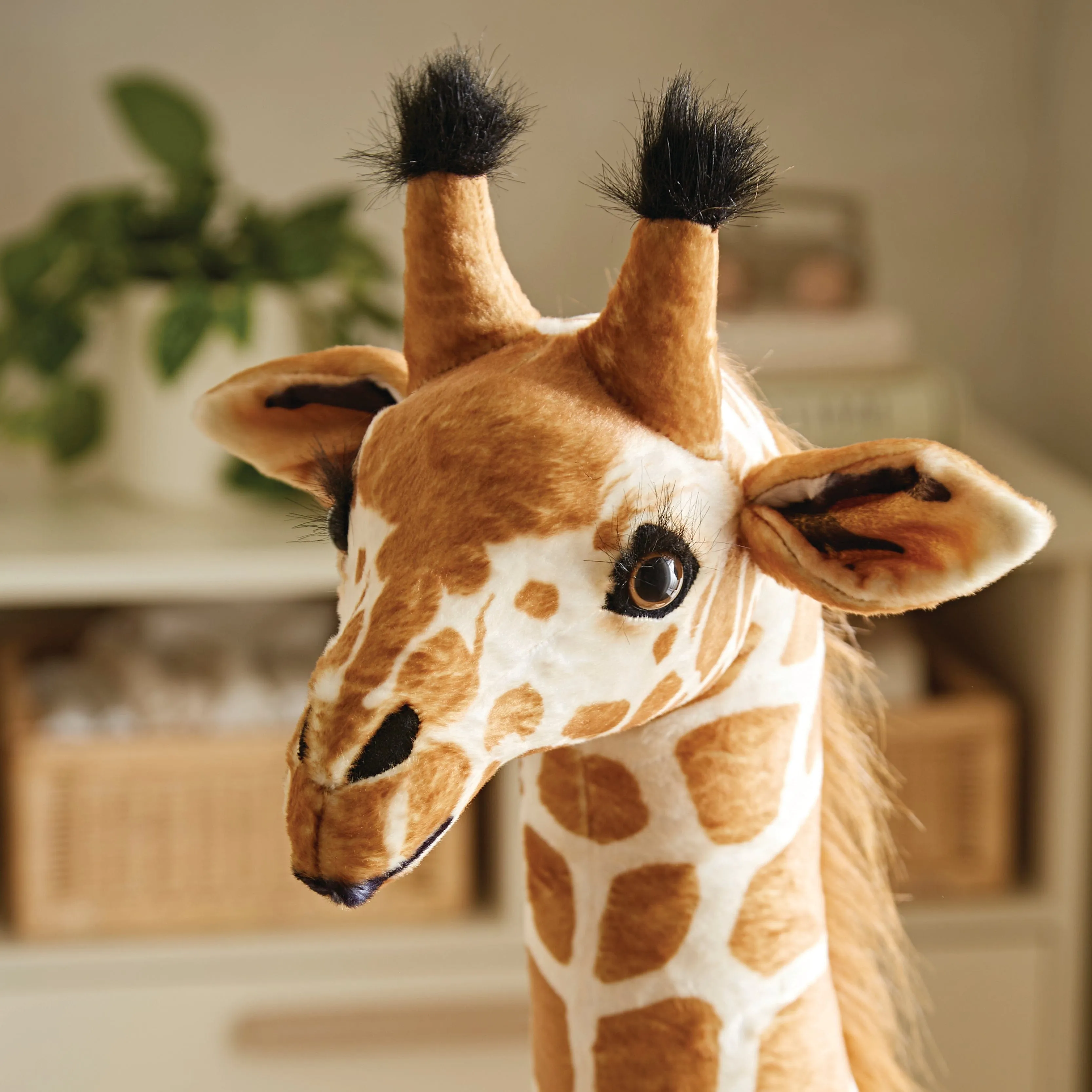 Cuddleco Standing Giraffe (135cm)