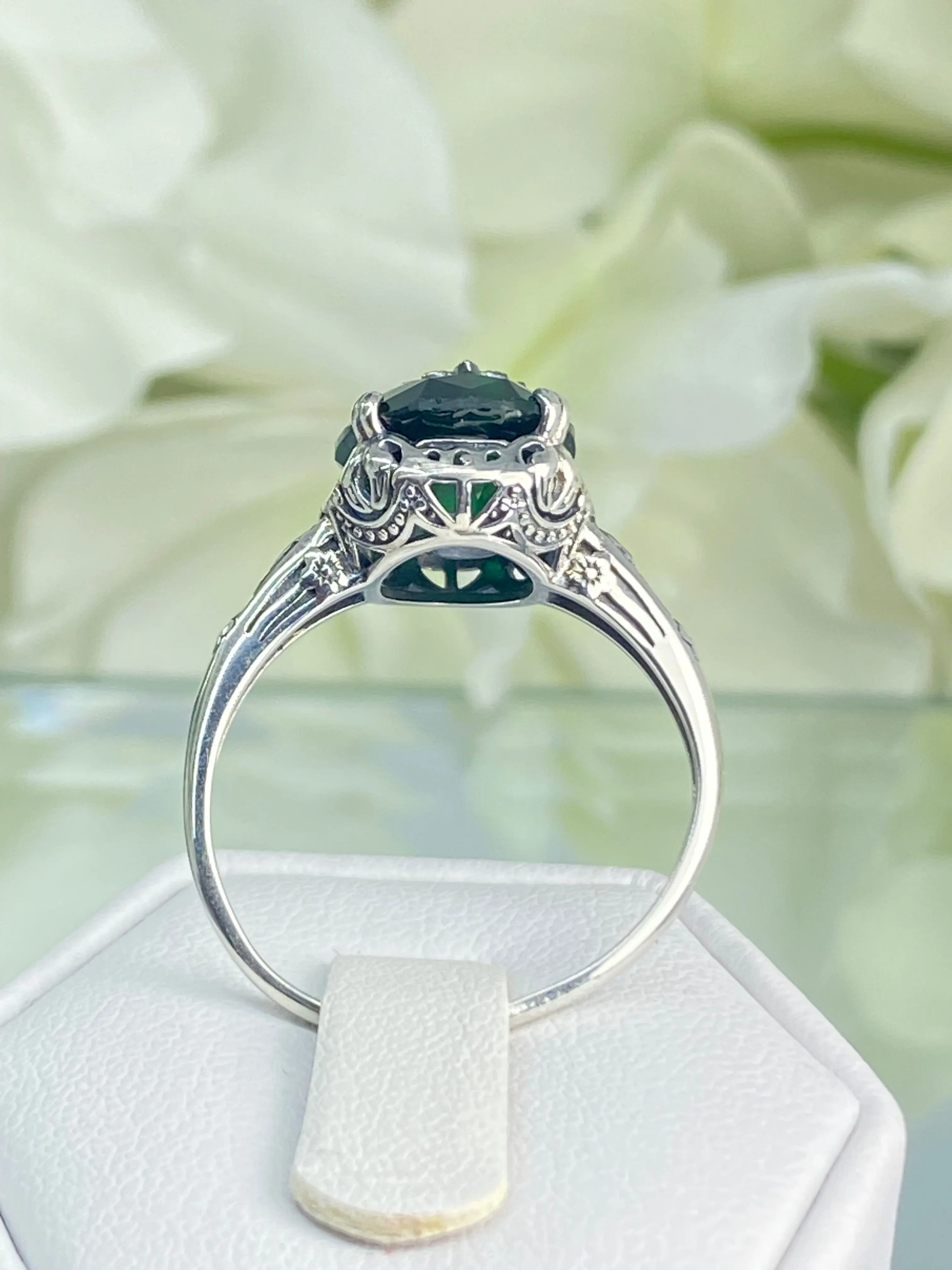 Emerald Green Ring, Sterling Silver Embellishment, Edwardian Jewelry #D70e