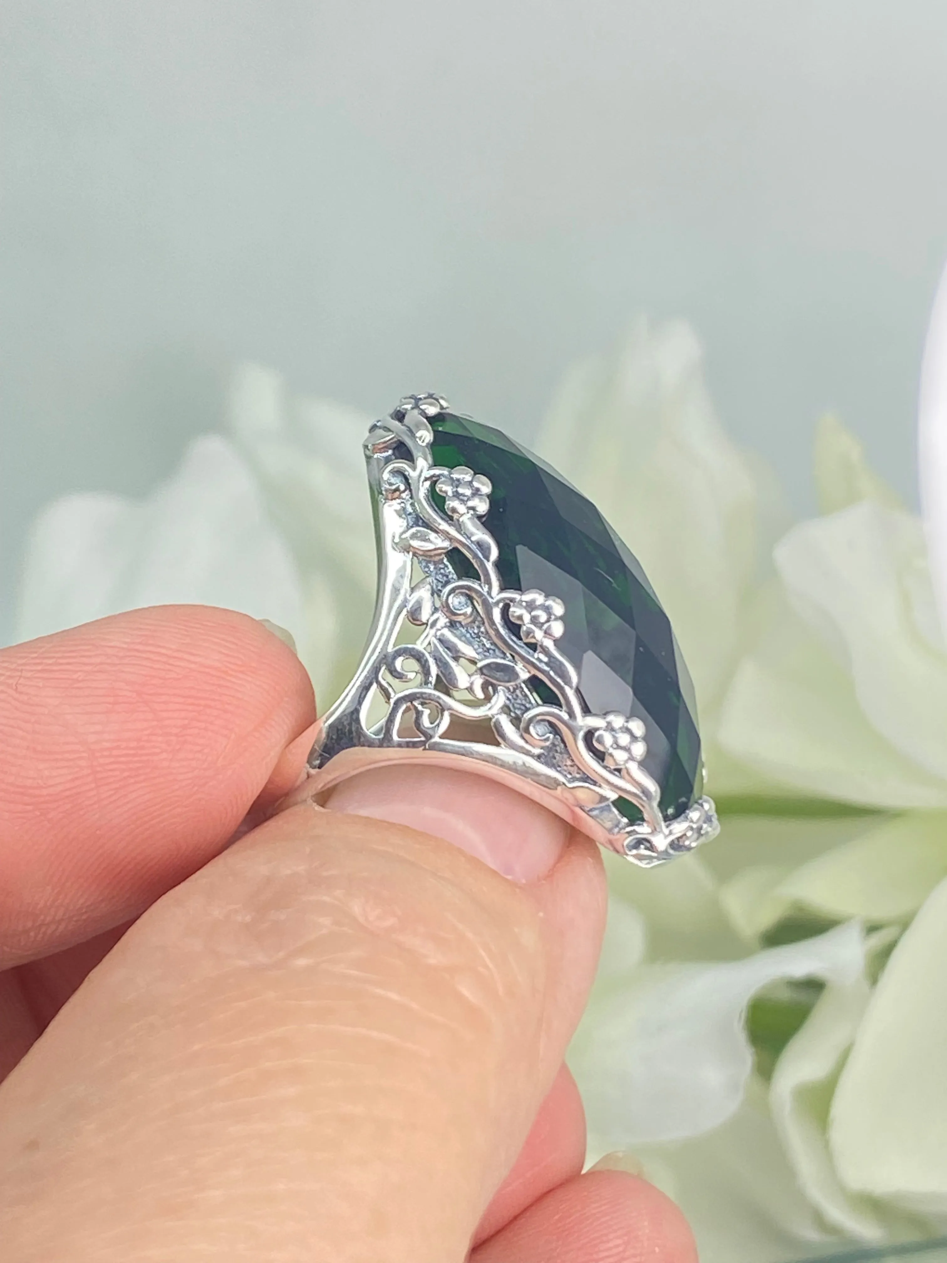 Emerald Ring, Size 7, Large Oval gem, Vintage Jewelry #D97 - Ready to Ship
