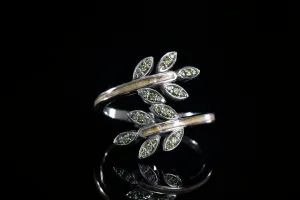 EUCALYPTUS DIAMOND LEAF RING