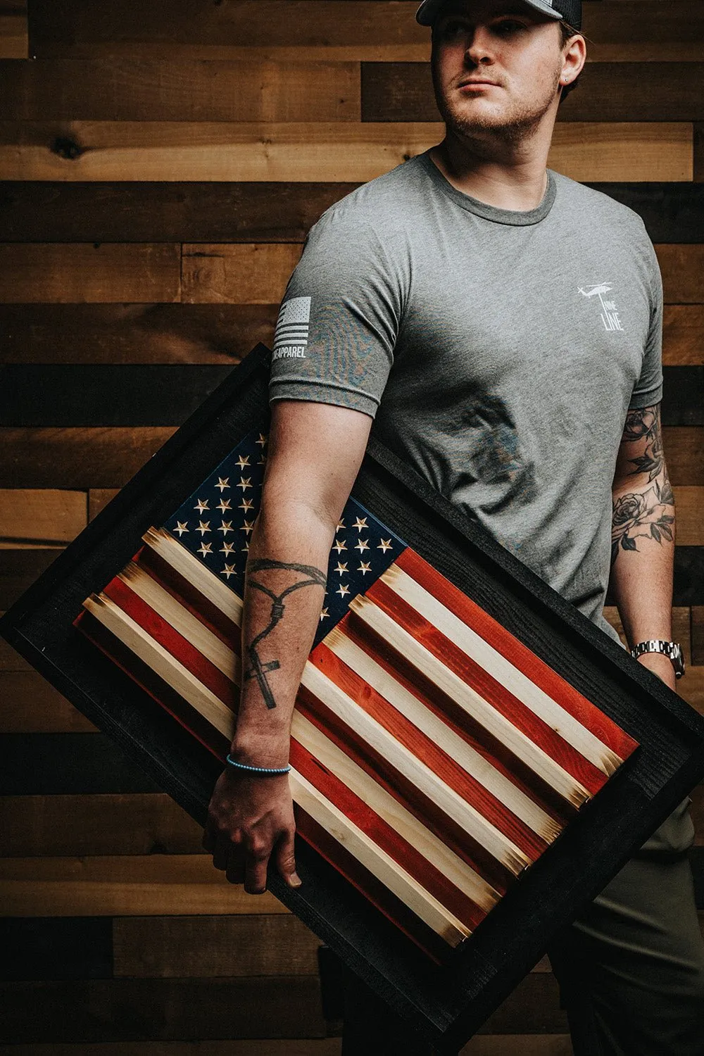 Flags of Valor - Challenge Coin Holder Flag Wood Wall Sign