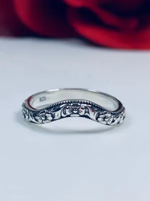 Floral Curved Band, Simple Center Flower, Vintage Jewelry Design#D511