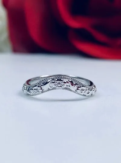 Floral Curved Band, Simple Center Flower, Vintage Jewelry Design#D511