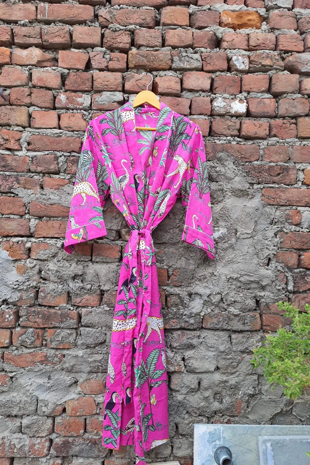 Fuchsia Jungle Robe
