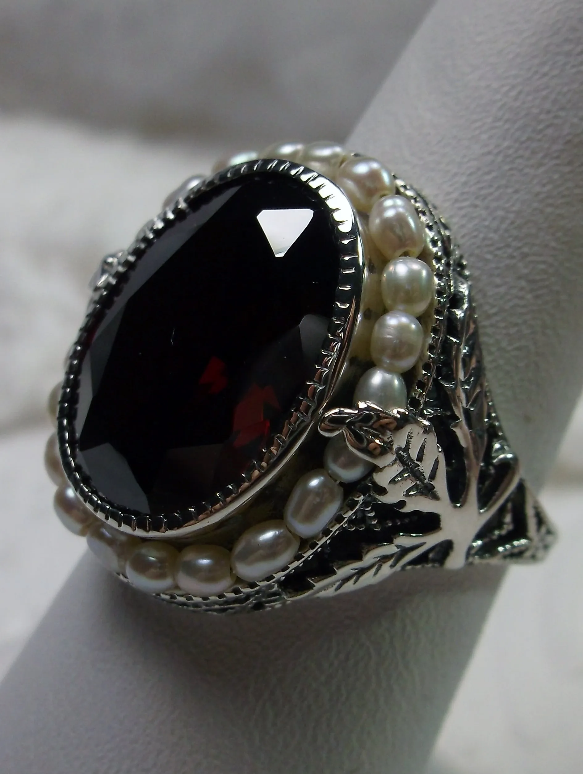 Garnet CZ Ring, Garden Leaf Silver Filigree, Victorian Jewelry #D156