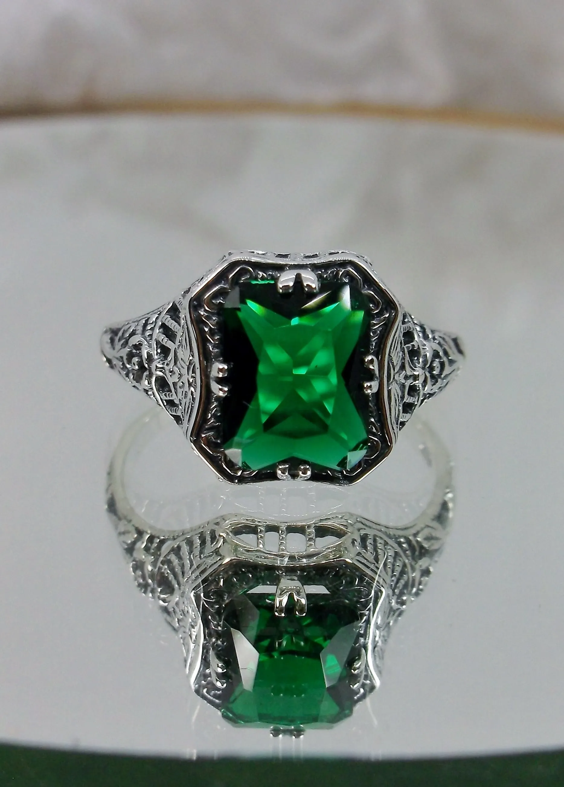 Green Emerald Ring, Lovely Rectangle Edwardian Style Jewelry #D148