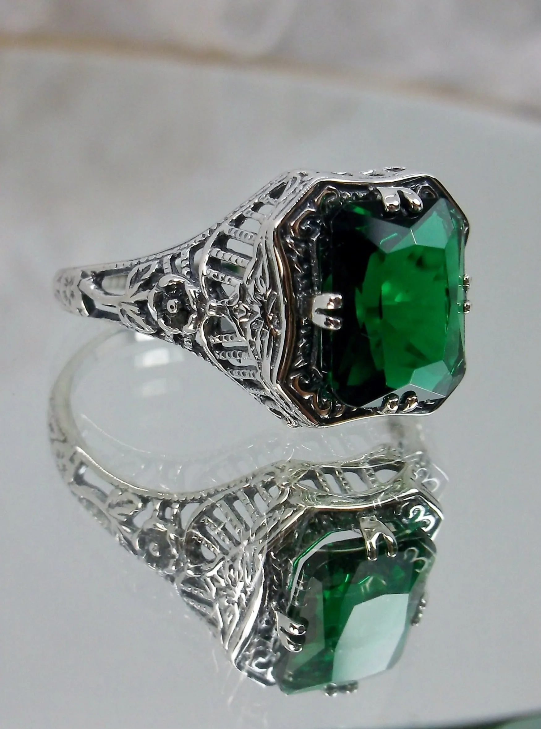Green Emerald Ring, Lovely Rectangle Edwardian Style Jewelry #D148