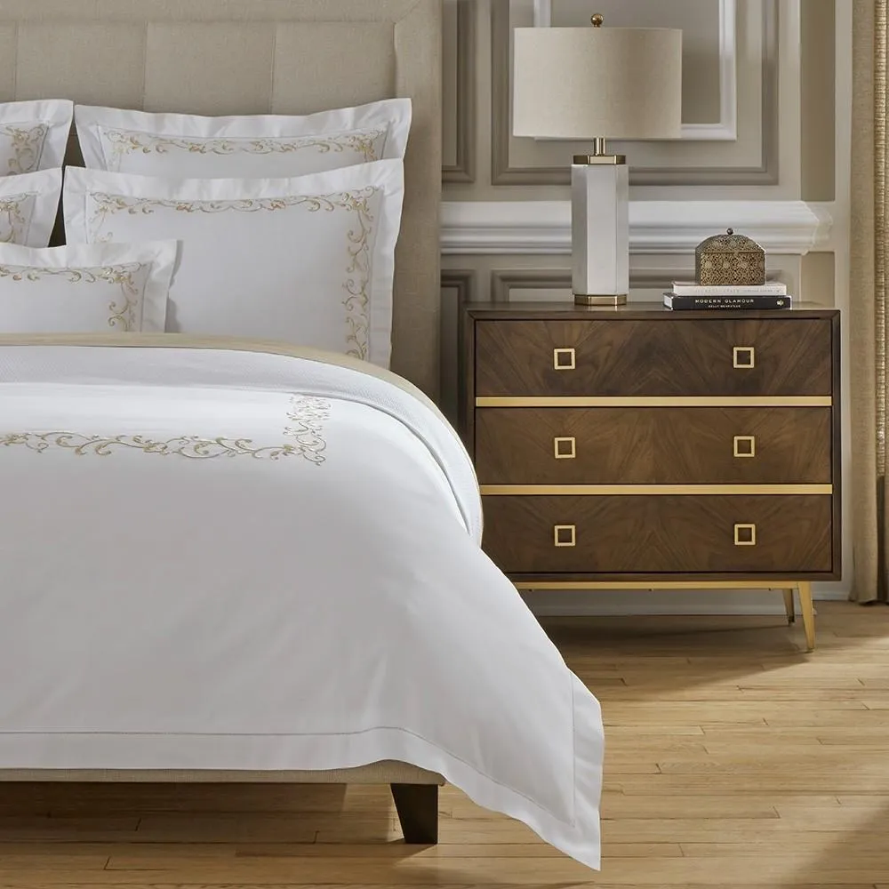 Griante Pillowcase Pair by Sferra