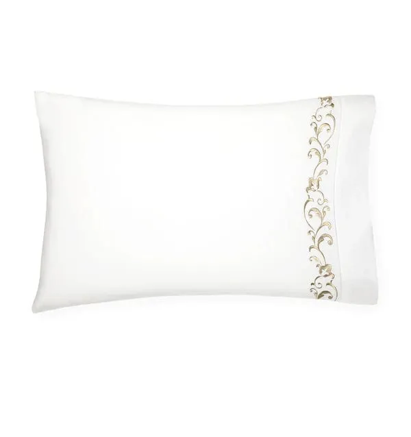 Griante Pillowcase Pair by Sferra