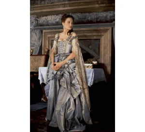 Italian renaissance courtesan dress inspired by Dangerous Beauty