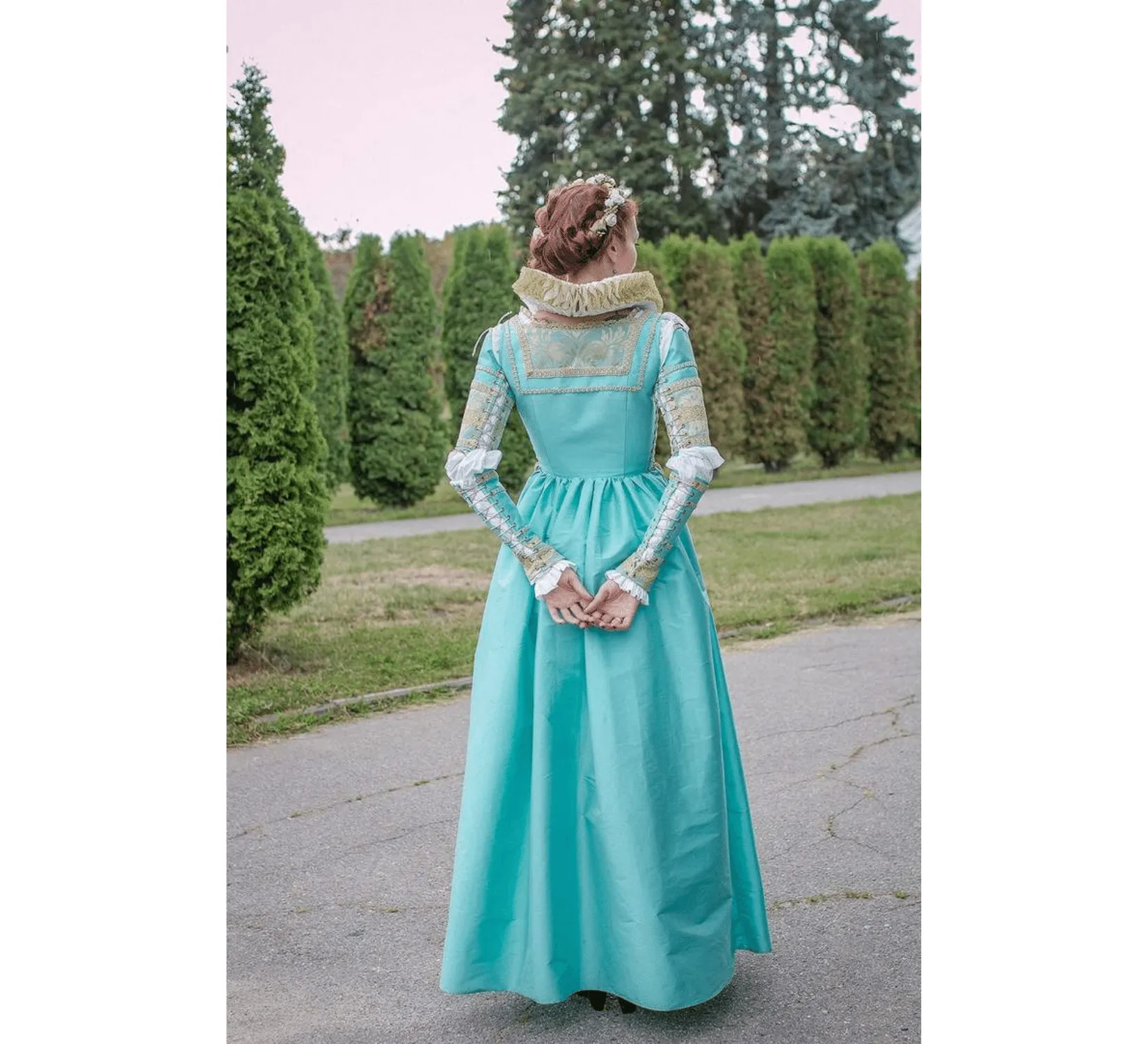 Italian Renaissance dress