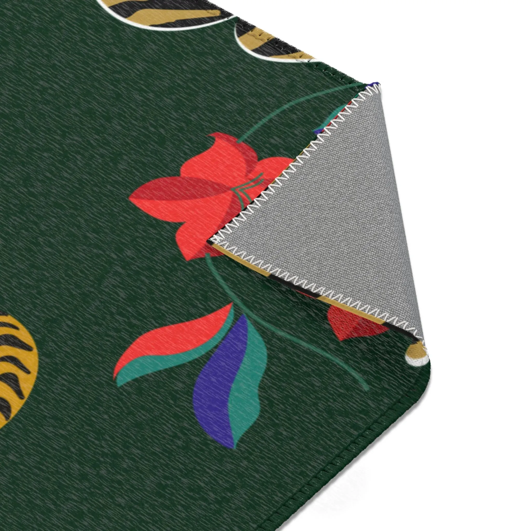 Jungle Majesty Accent Rug