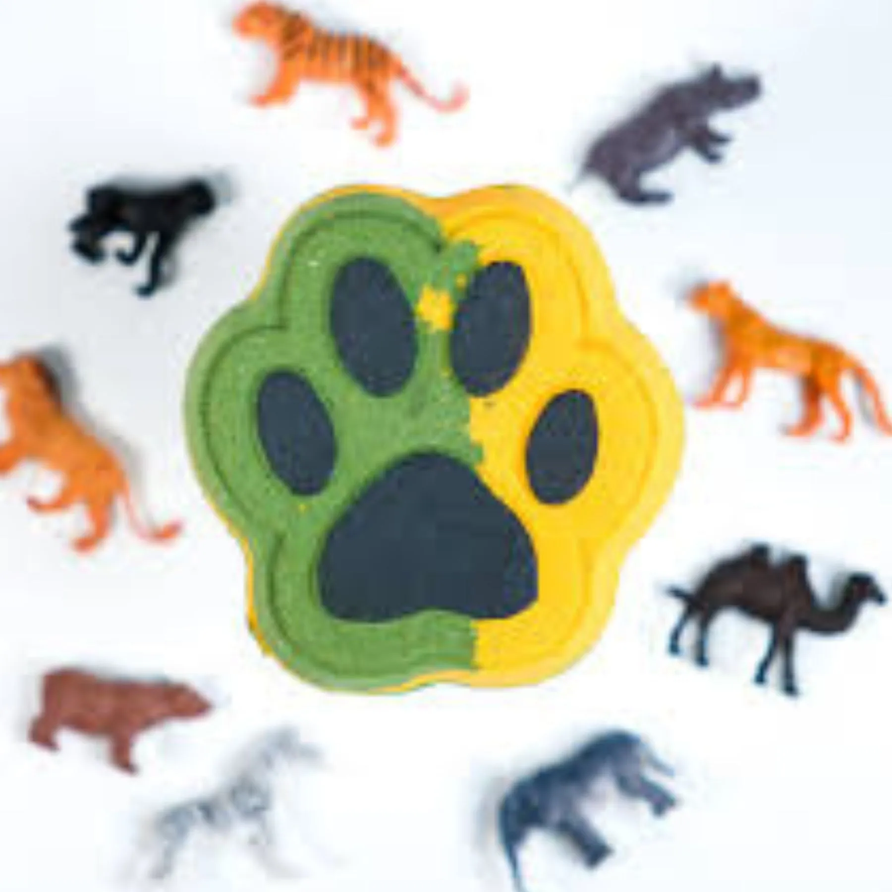 Jungle Safari Bath Bomb with Toy