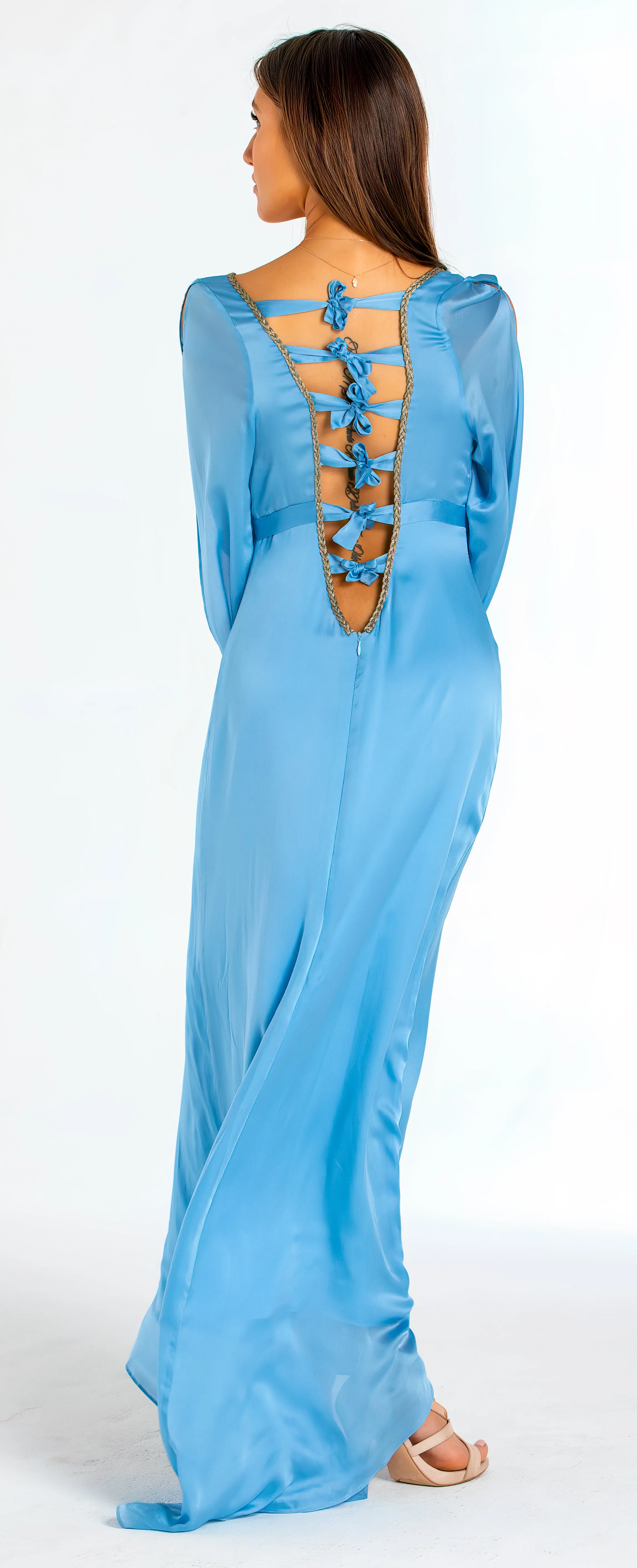 La Renaissance Dress