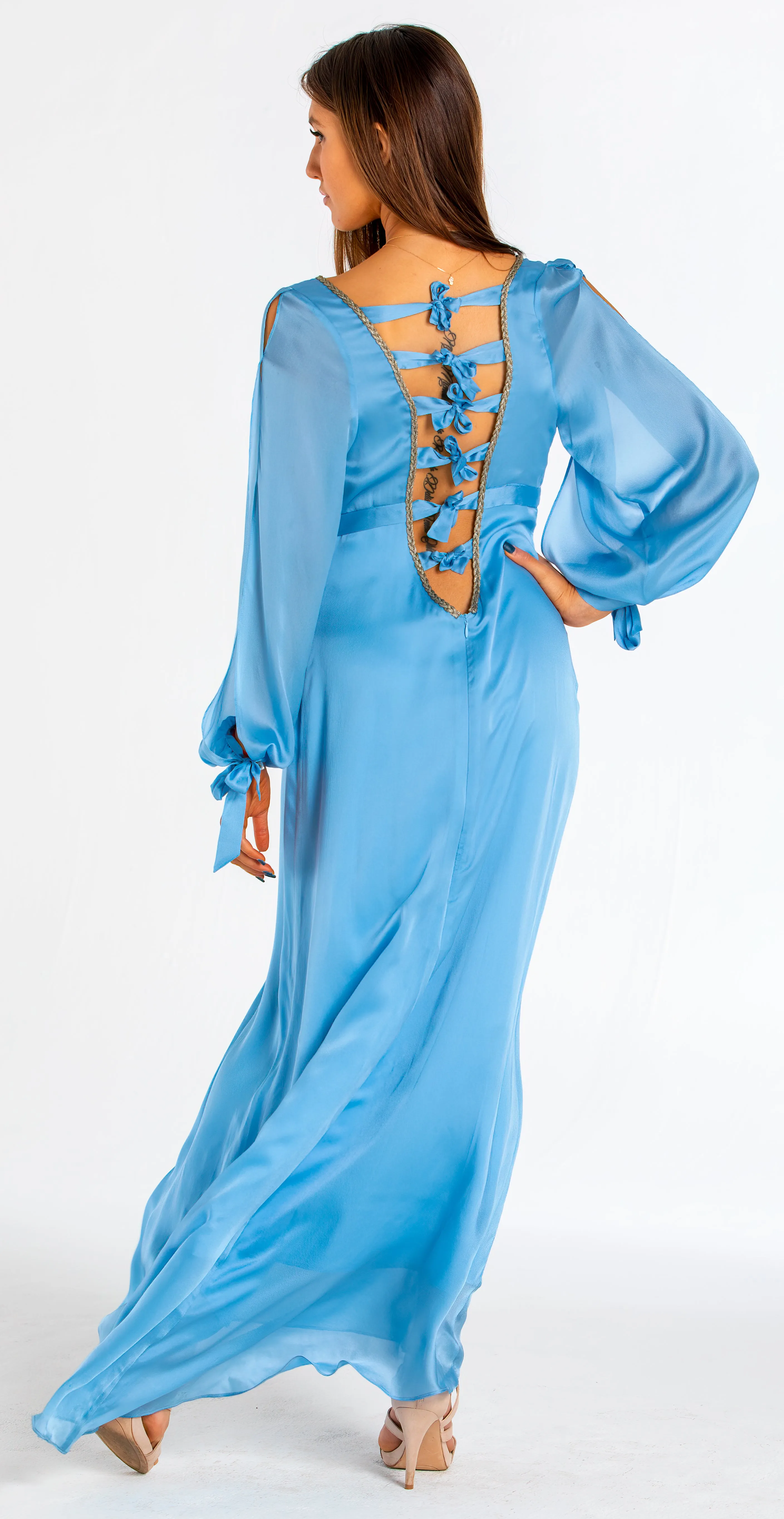 La Renaissance Dress
