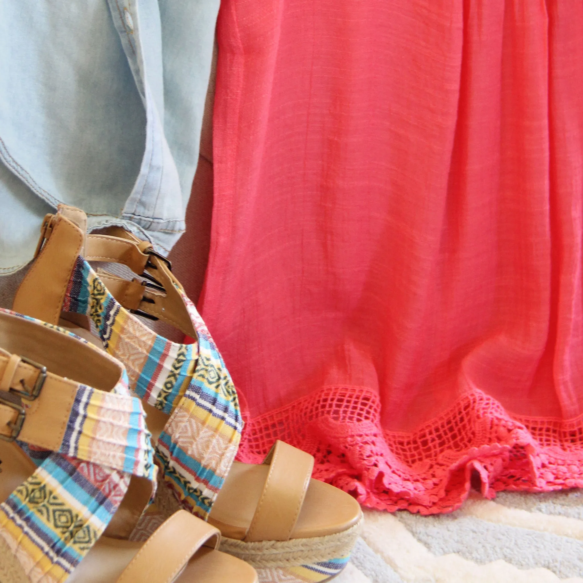 Lace Gypsy Top in Coral