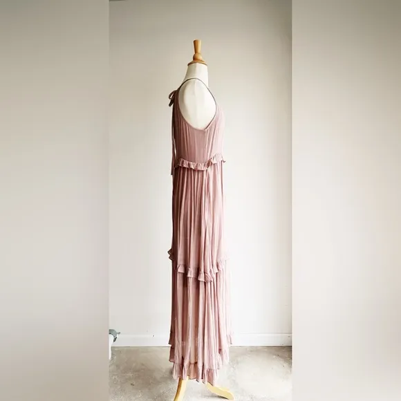 LISTICLE | Ruffle Halter Maxi Dress | S