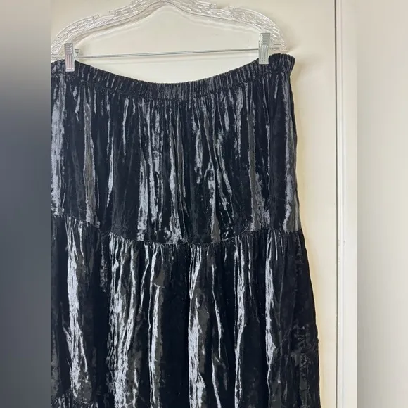 Lucia Lukken Black Velvet Tiered Broomskirts A Line Elastic Waist Skirt Size M