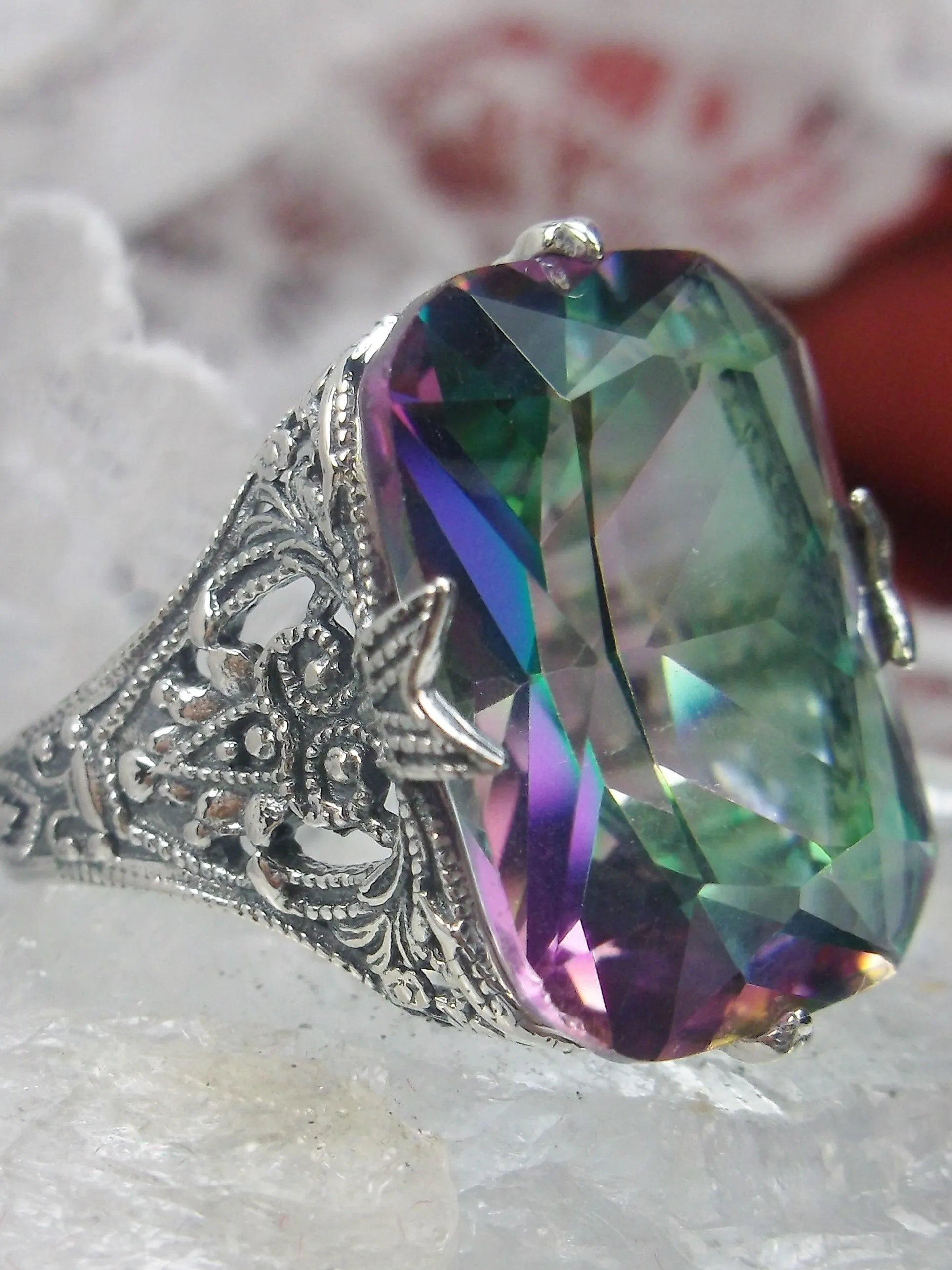 Mystic Topaz Ring, Vintage Jewelry #D202