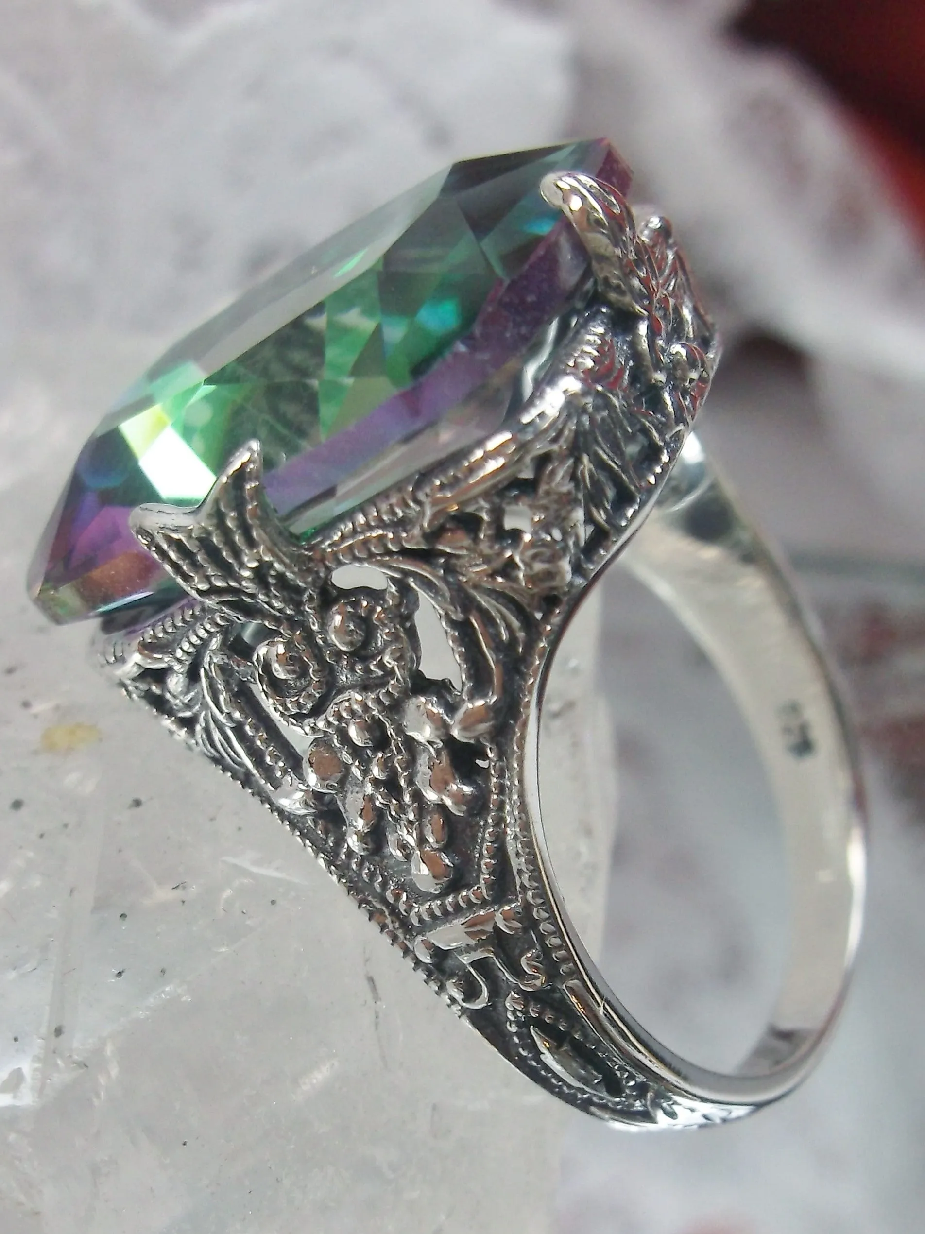 Mystic Topaz Ring, Vintage Jewelry #D202