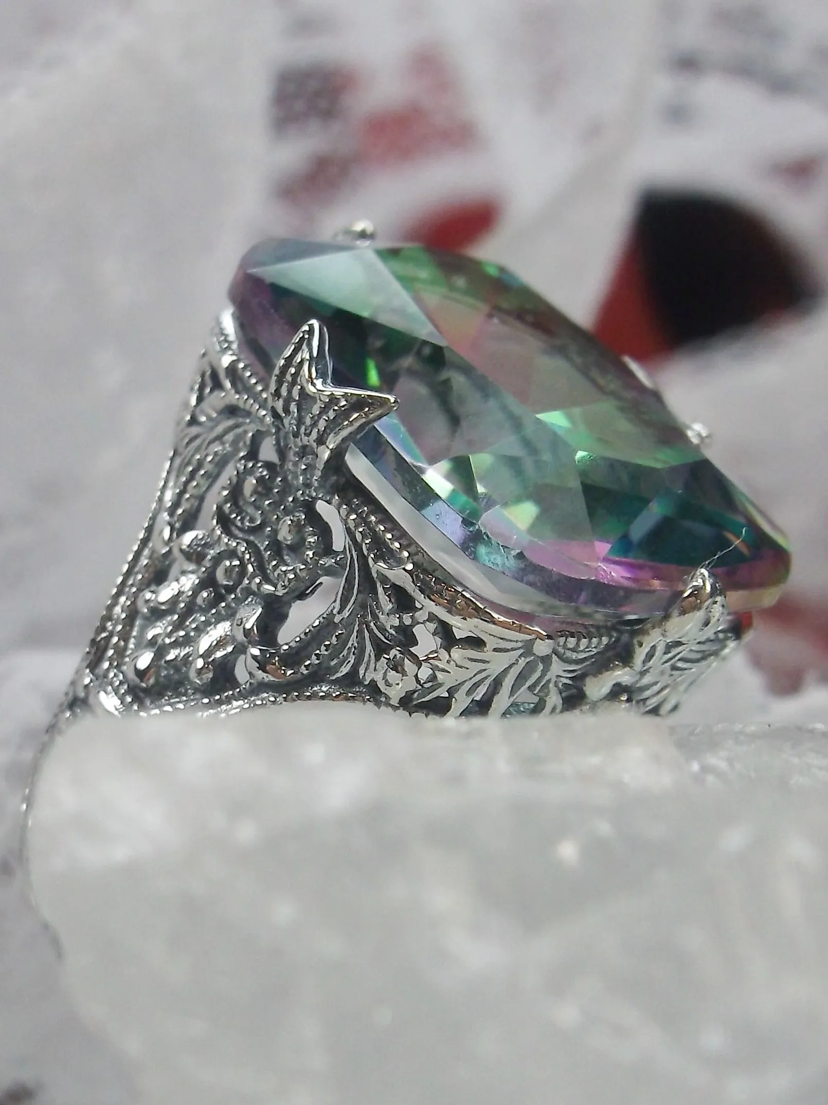 Mystic Topaz Ring, Vintage Jewelry #D202