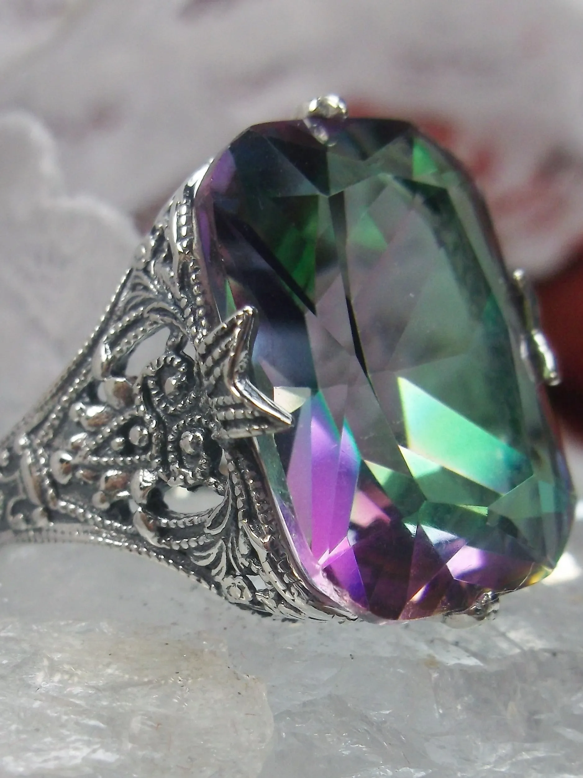 Mystic Topaz Ring, Vintage Jewelry #D202