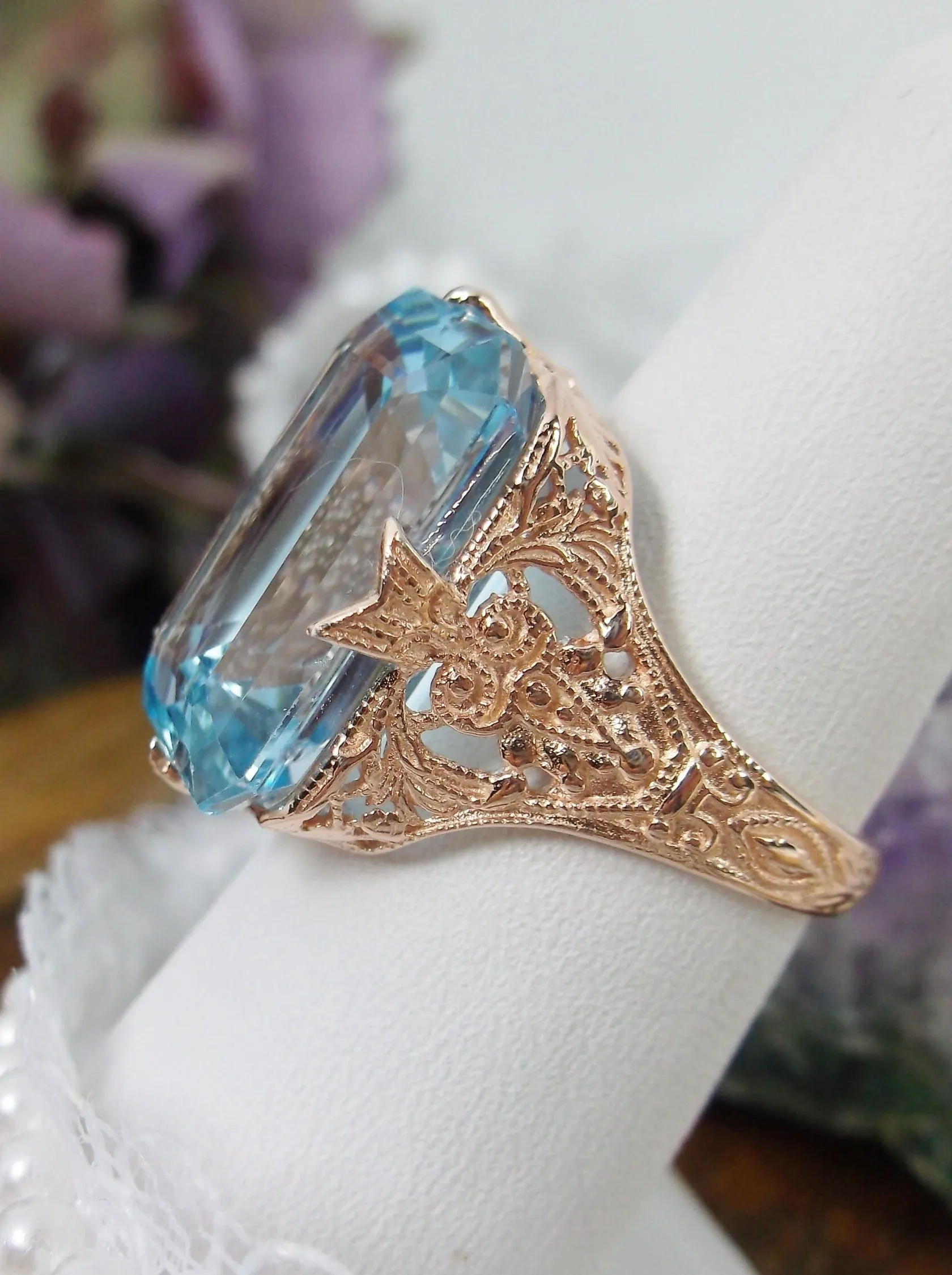 Natural Blue Topaz Ring, 10k or 14k Rose Gold Vintage Jewelry #D202