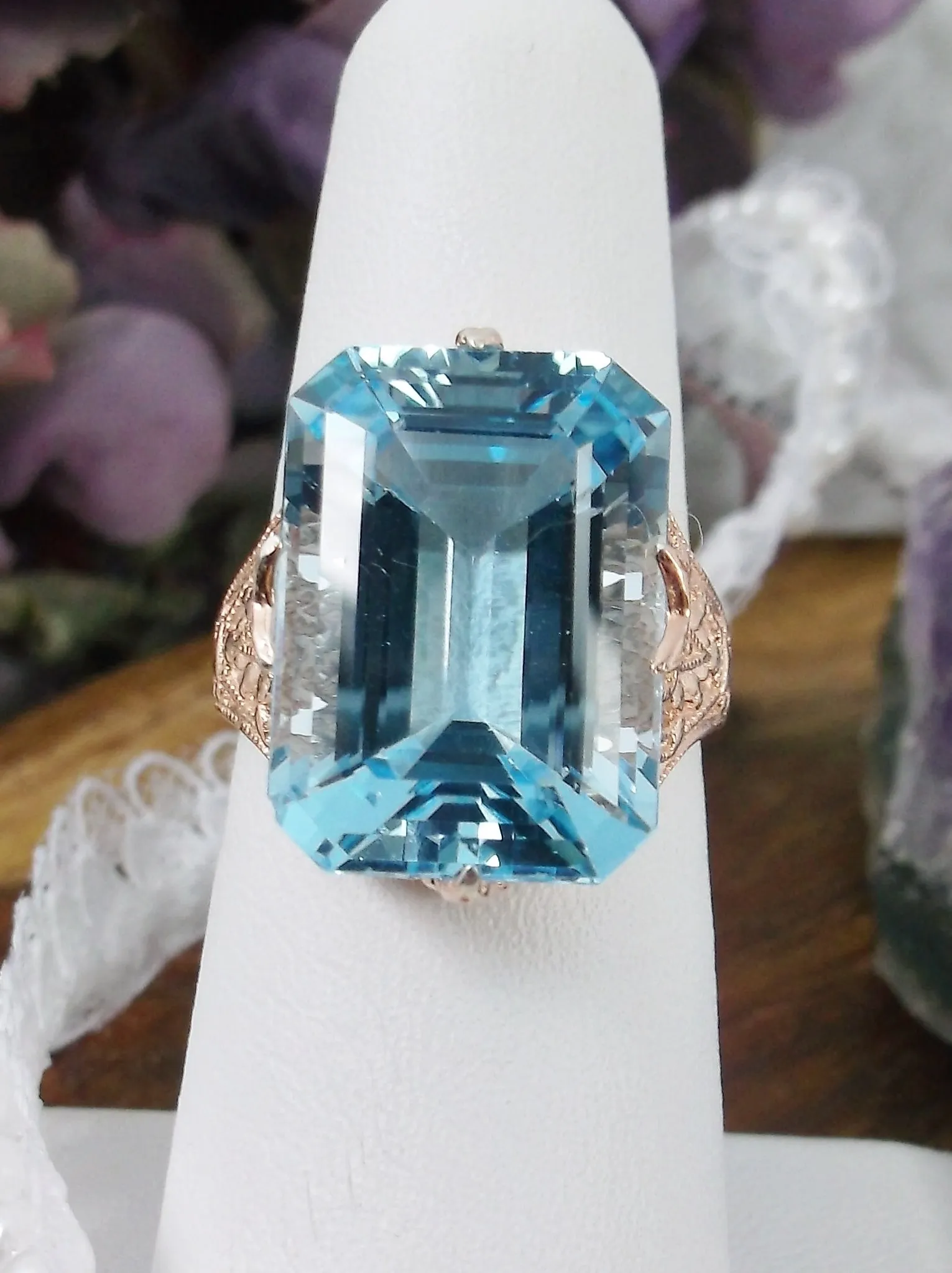 Natural Blue Topaz Ring, 10k or 14k Rose Gold Vintage Jewelry #D202