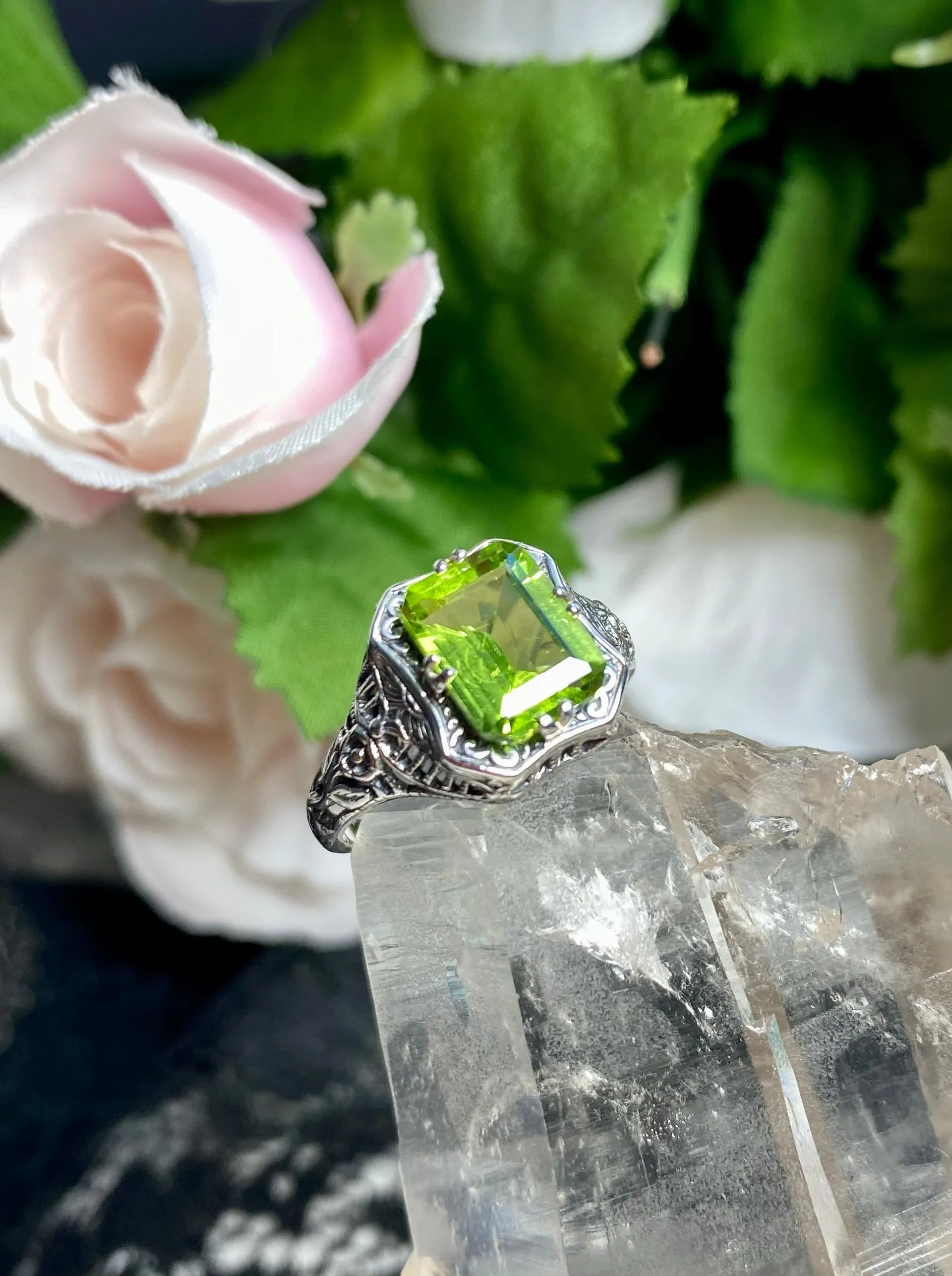 Natural Green Peridot Ring, Lovely Rectangle Topaz Gem, Edwardian Jewelry #D148