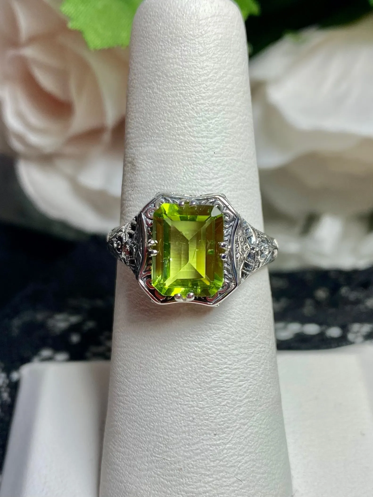 Natural Green Peridot Ring, Lovely Rectangle Topaz Gem, Edwardian Jewelry #D148