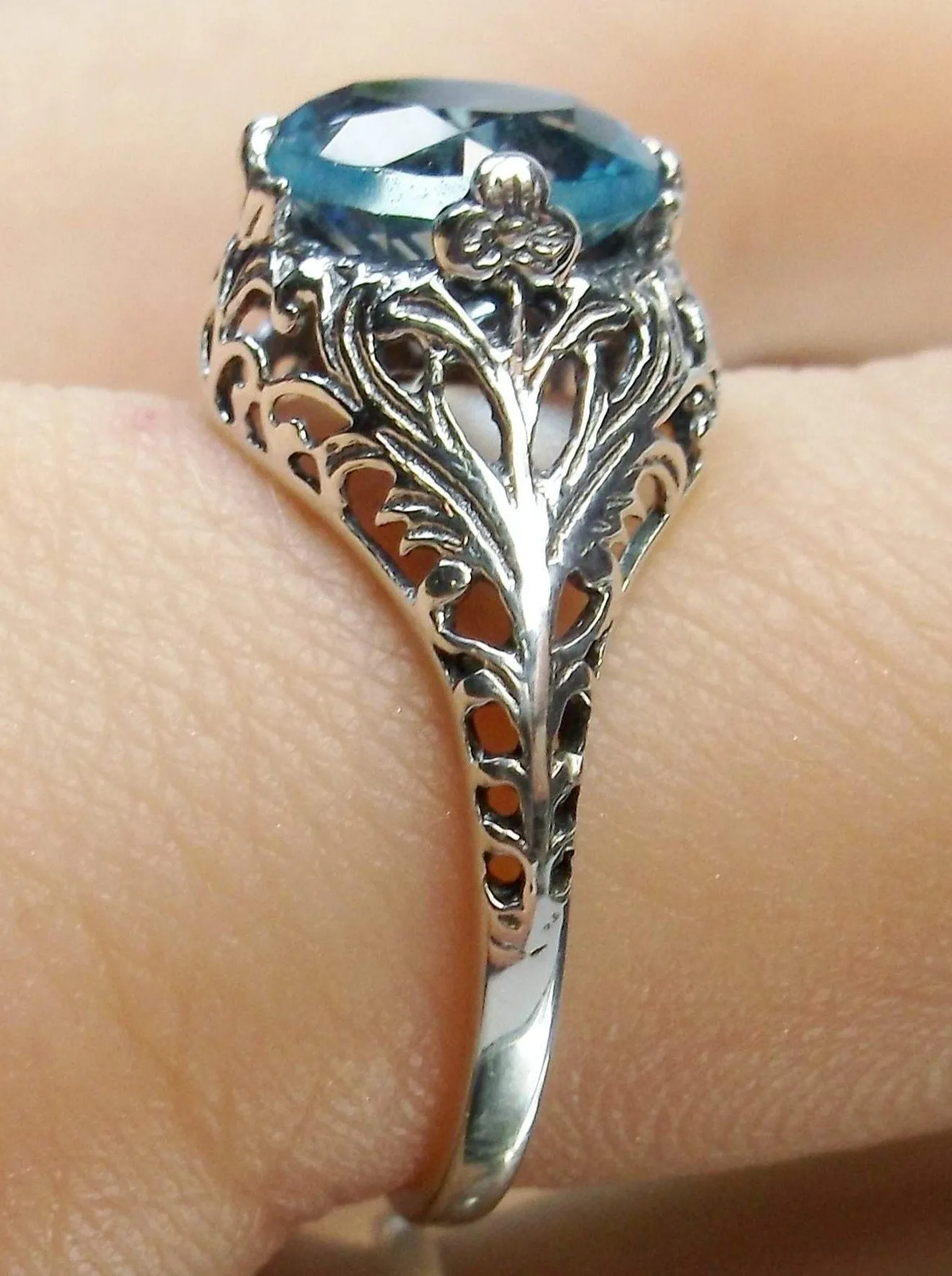 Natural Sky Blue Topaz Ring, Victorian Jewelry #D198