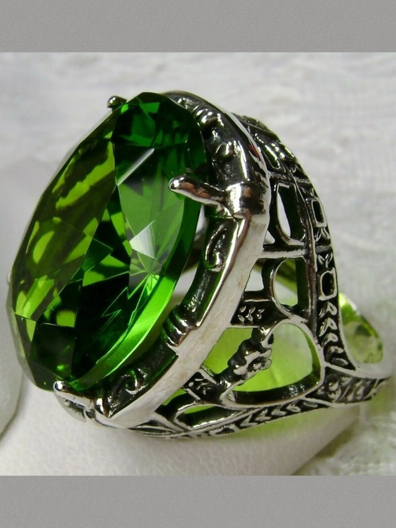 Peridot Ring, 24ct Oval Cut Gem, Victorian Jewelry, D76
