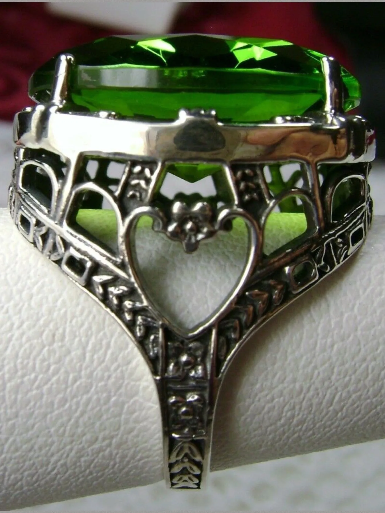 Peridot Ring, 24ct Oval Cut Gem, Victorian Jewelry, D76
