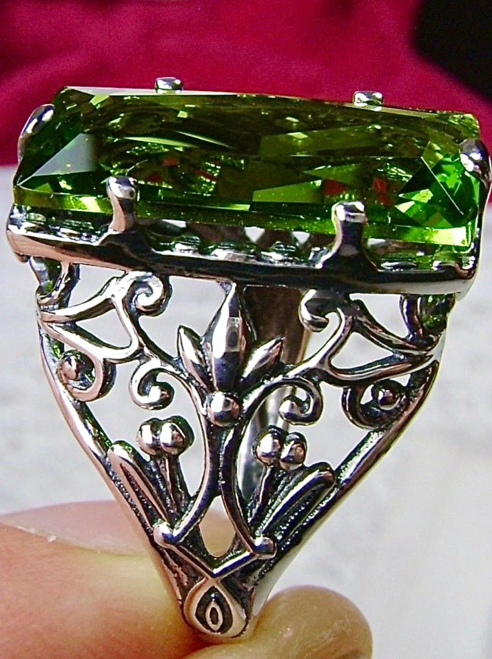 Peridot Ring, Baguette Gem, Floral Leaf Filigree, Victorian Jewelry, D32