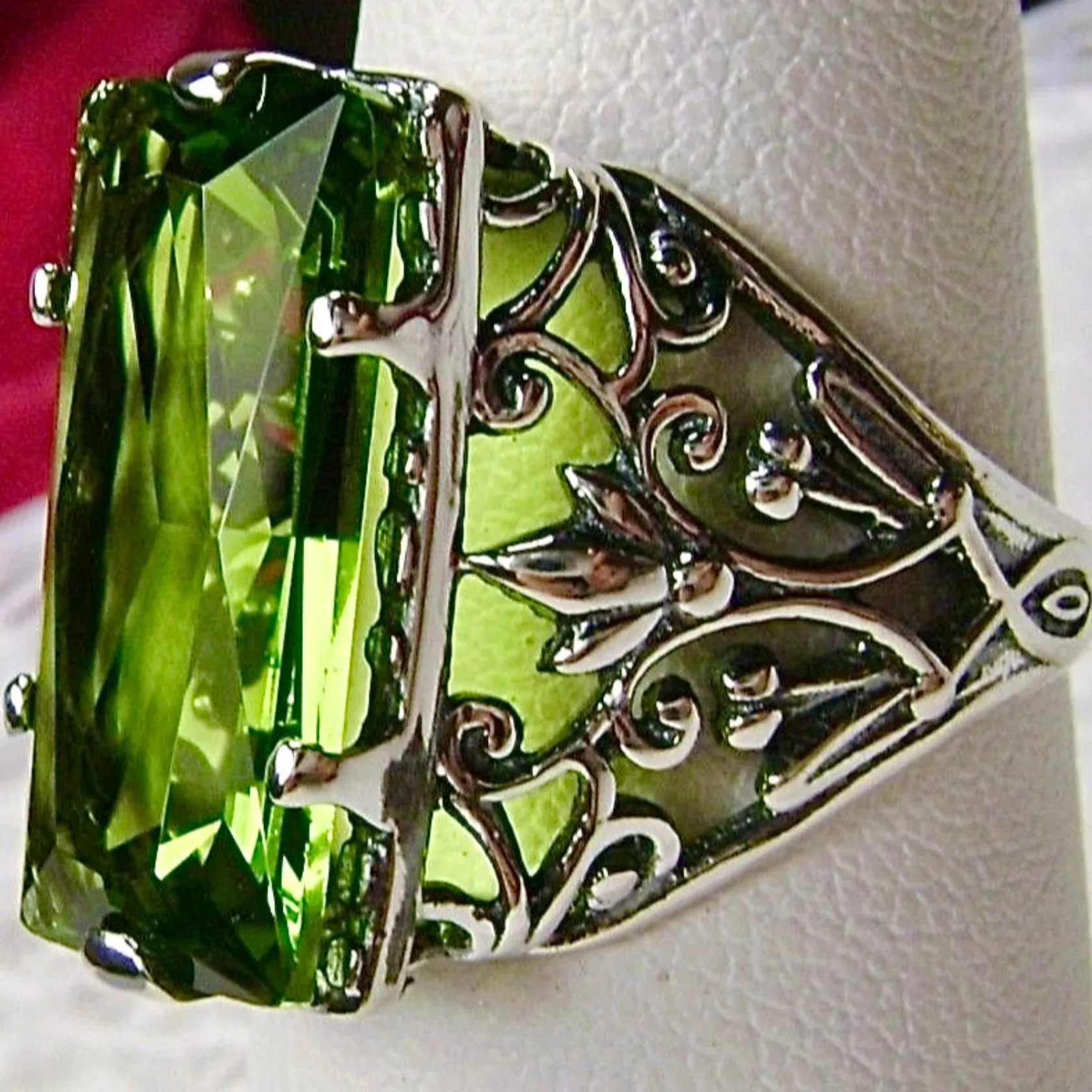 Peridot Ring, Baguette Gem, Floral Leaf Filigree, Victorian Jewelry, D32