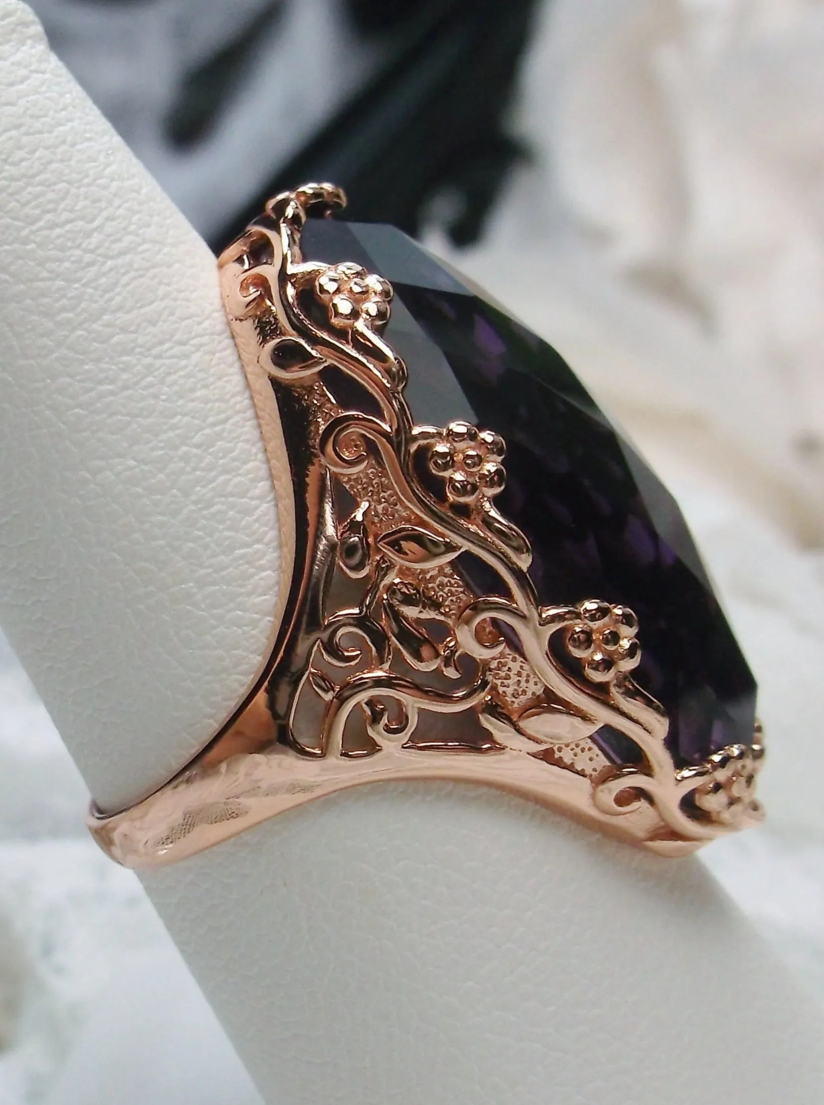 Purple Amethyst Ring, Rose Gold plated Sterling Silver, Large Oval gem, Vintage Jewelry #D97