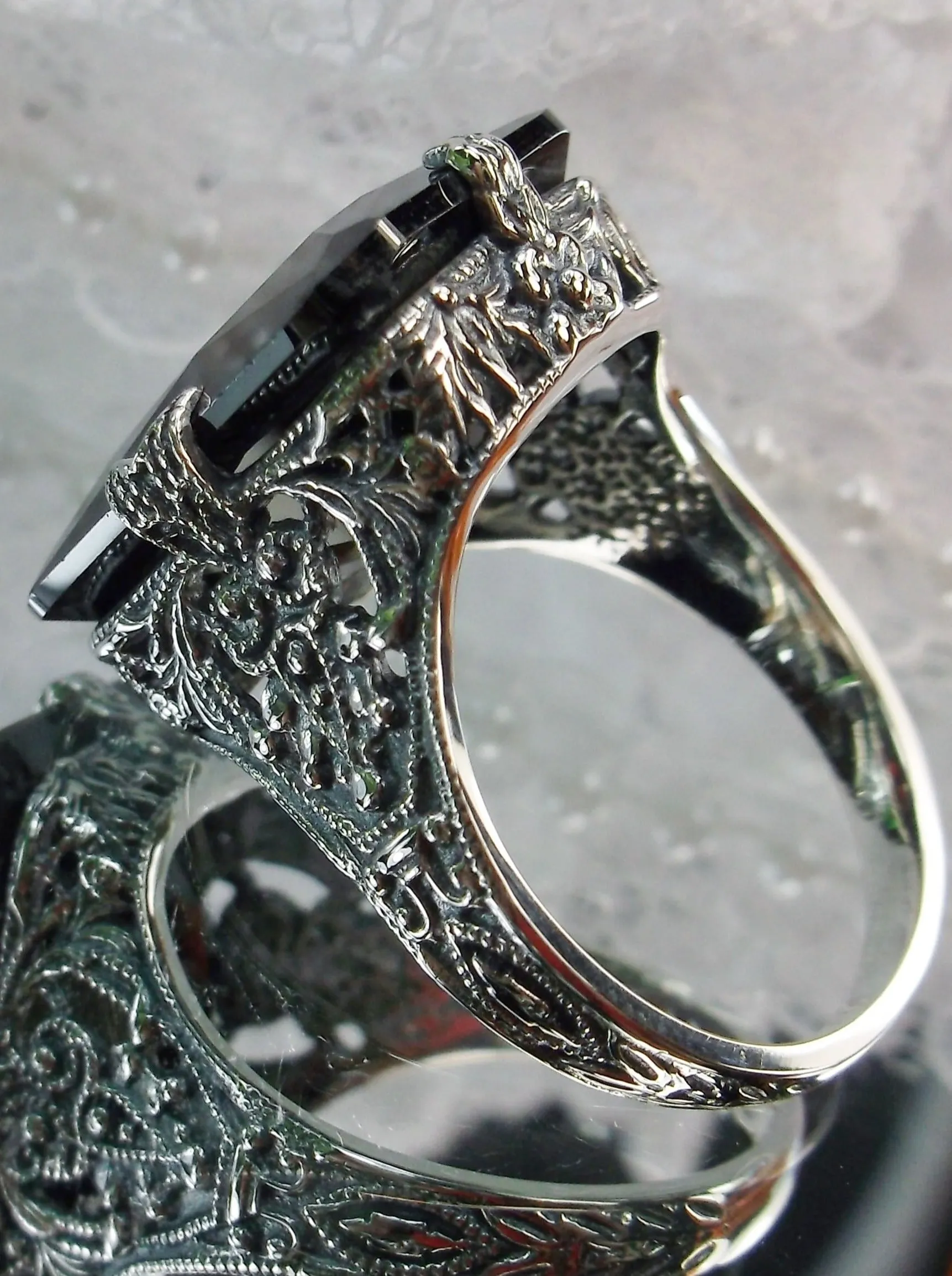 Red Garnet CZ Ring, Vintage Jewelry #D202