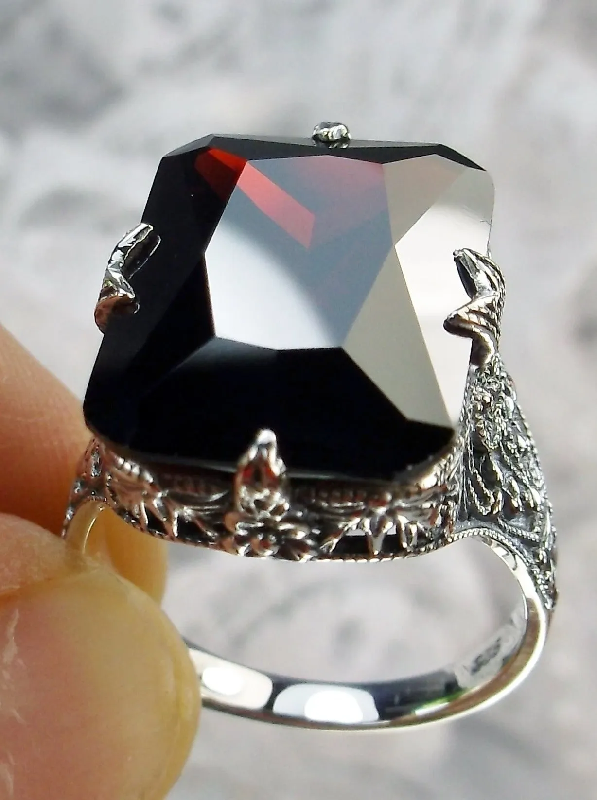 Red Garnet CZ Ring, Vintage Jewelry #D202