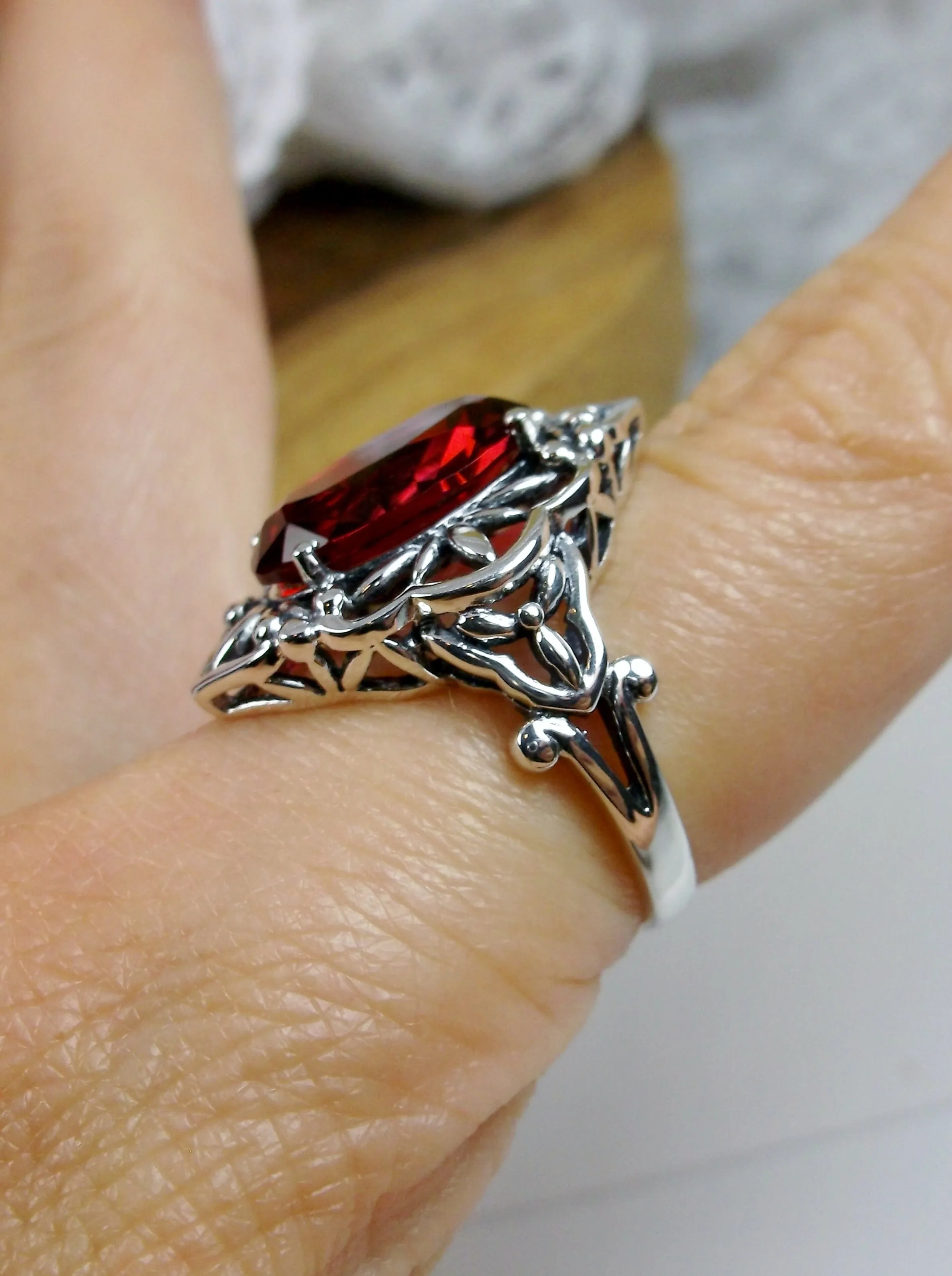 Red Garnet Ring, Natural or Simulated Oval Gem, Gothic Filigree Ring - Vintage Jewelry D98