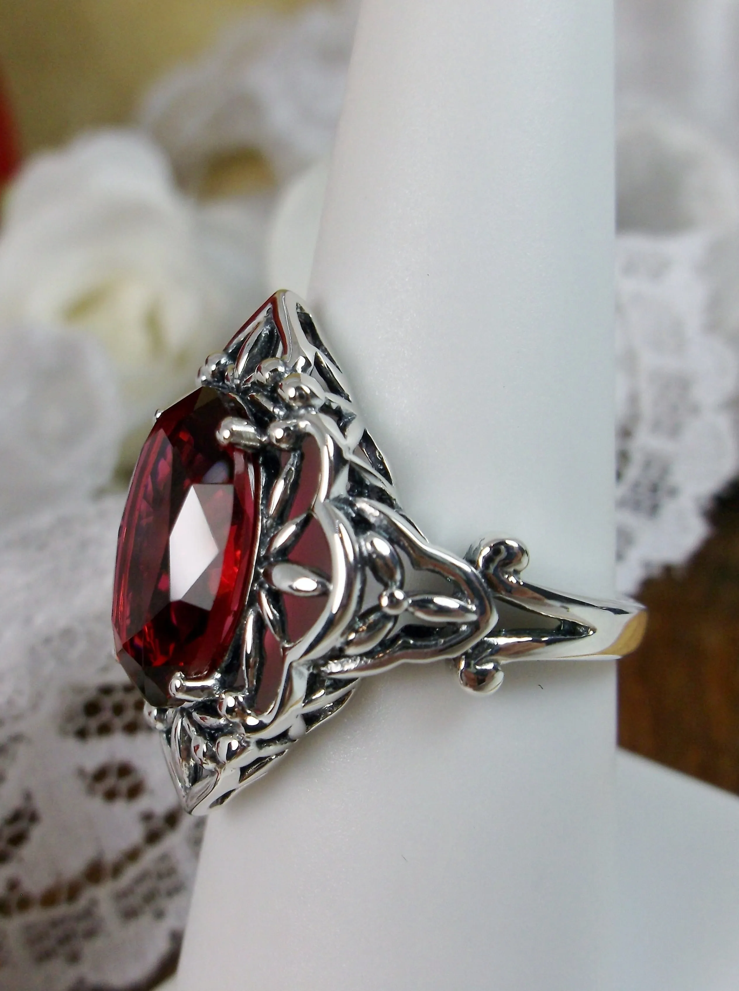 Red Garnet Ring, Natural or Simulated Oval Gem, Gothic Filigree Ring - Vintage Jewelry D98