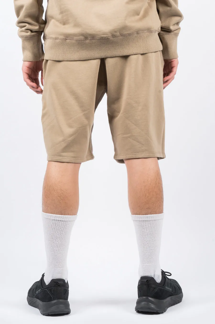 REIGNING CHAMP SWEATSHORT KHAKI