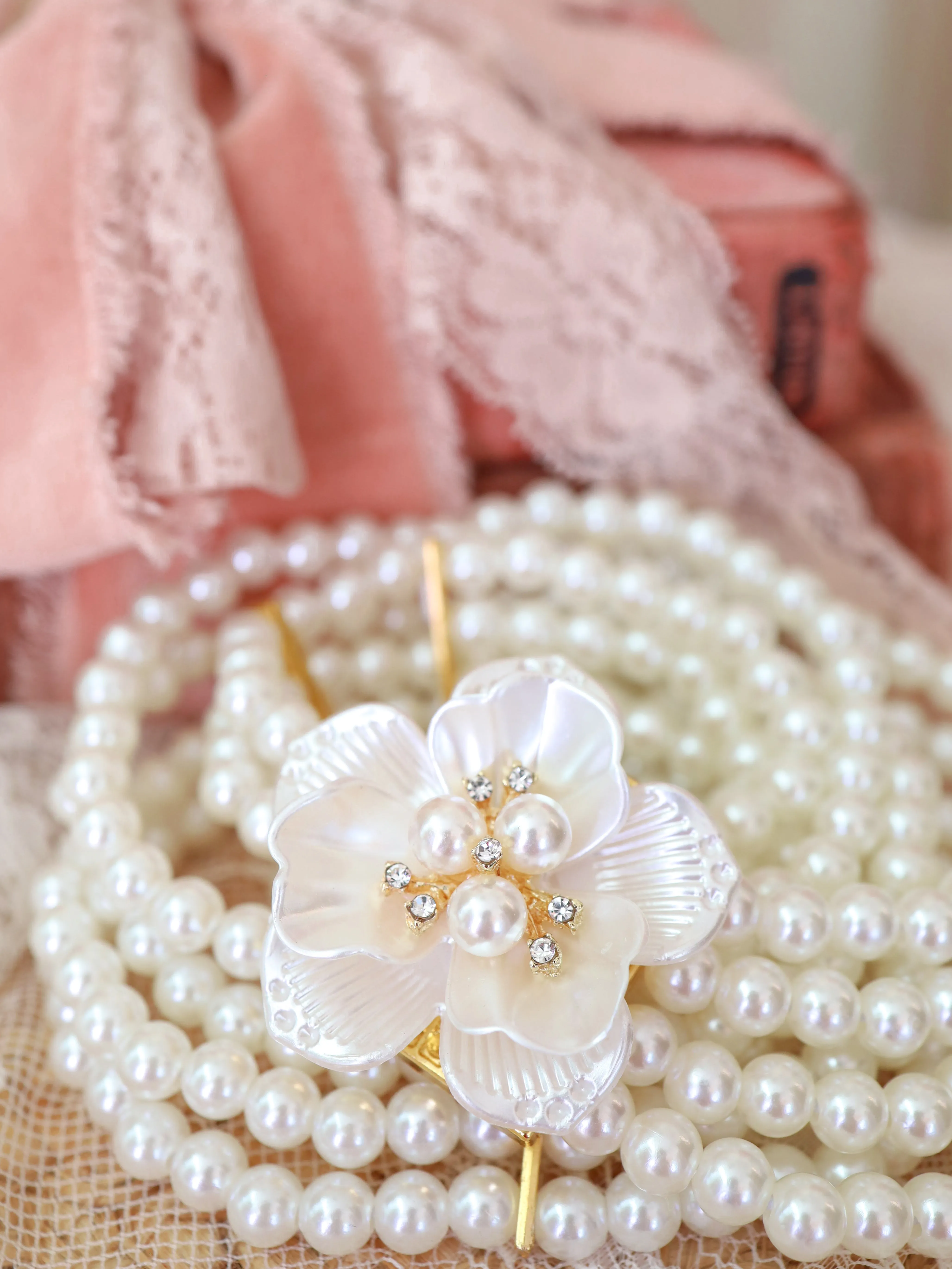 Renaissance Pearl Belt