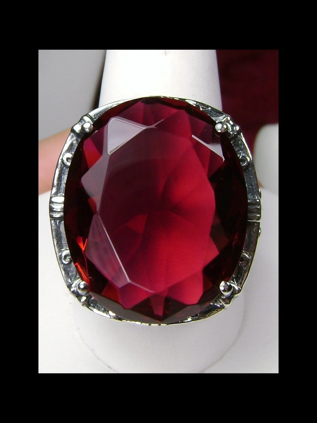 Ruby Ring, 24ct Oval Cut Gem, Victorian Jewelry, D76