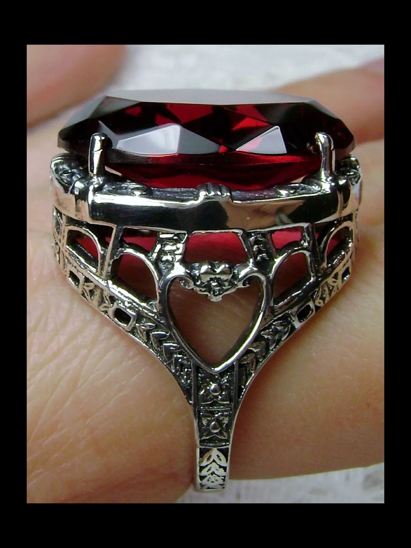 Ruby Ring, 24ct Oval Cut Gem, Victorian Jewelry, D76