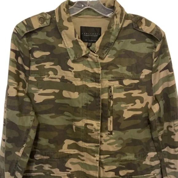 Sanctuary Safari Camo Utility Military Jacket Green Zip Snap Cotton Large NWT